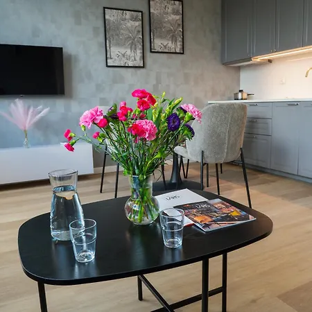 Apart-hotel Dluga 17 4*