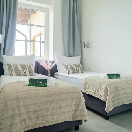 Dluga 17 Apart Otel 4*