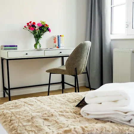 Dluga 17 Lejlighedshotel 4*