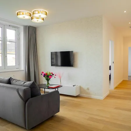 Hotel apartamentowy Długa 17